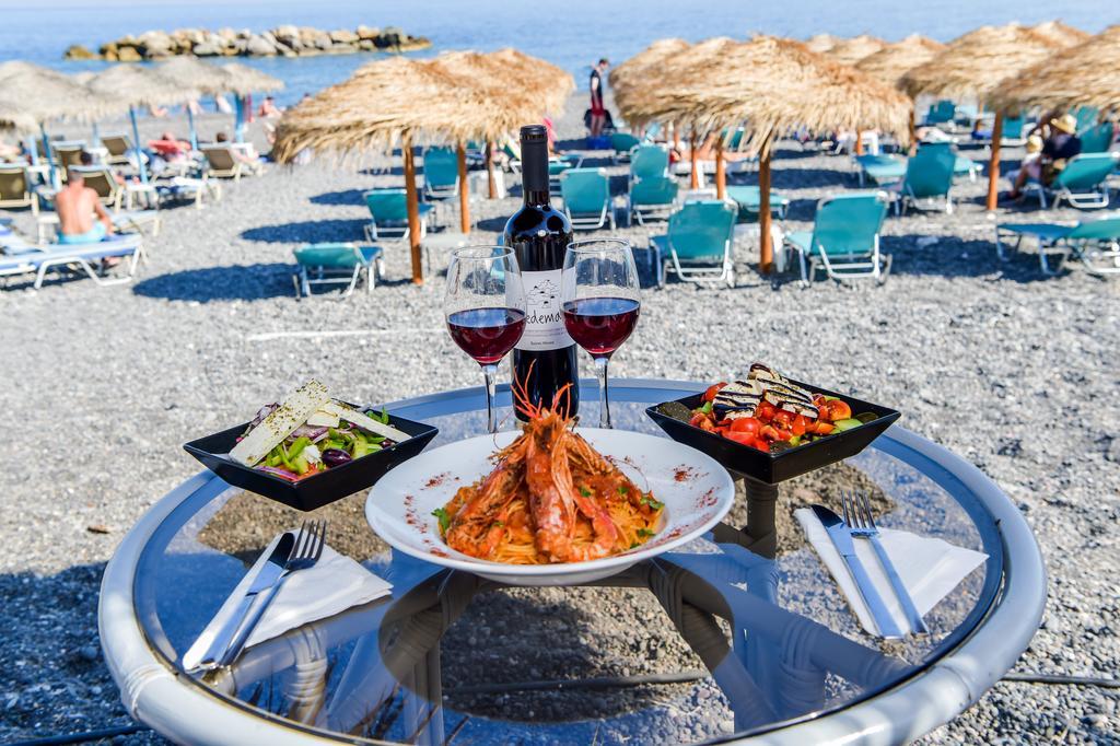 Nostos Beach (Adults Only) Kamári المظهر الخارجي الصورة